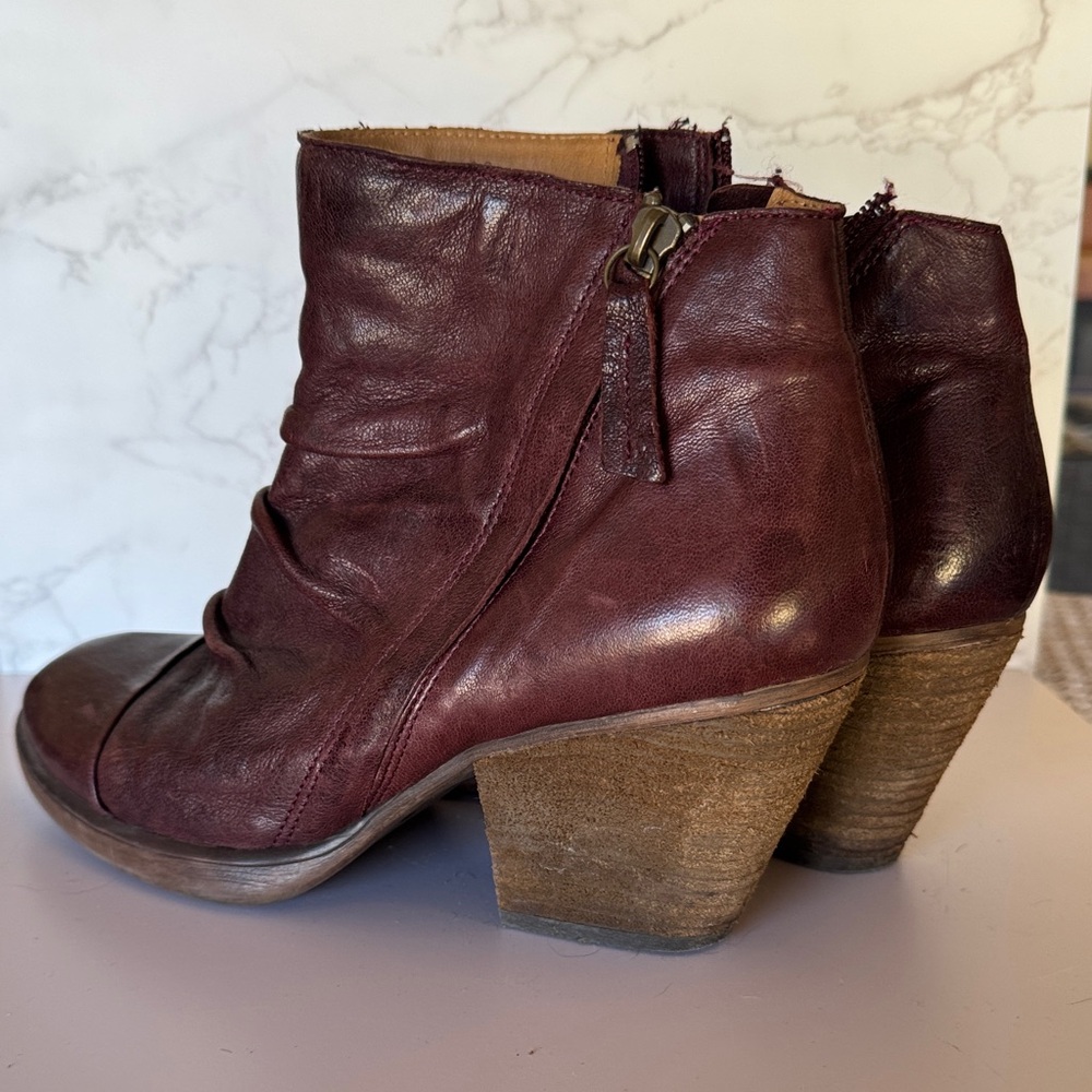 Sofft Maroon Ankle Booties - Picture 2 of 7